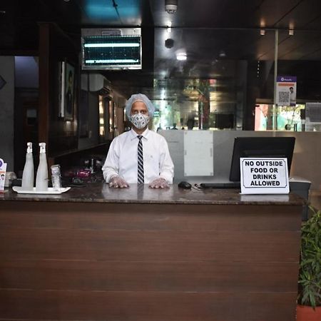 Hotel Aravali Heights Алвар Экстерьер фото