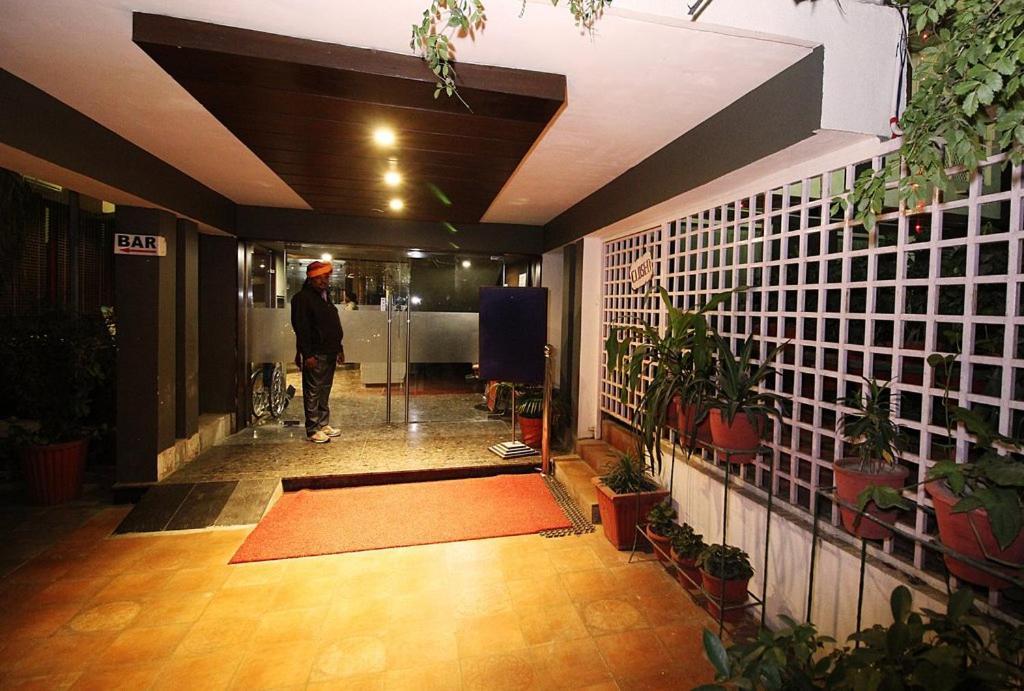Hotel Aravali Heights Алвар Экстерьер фото
