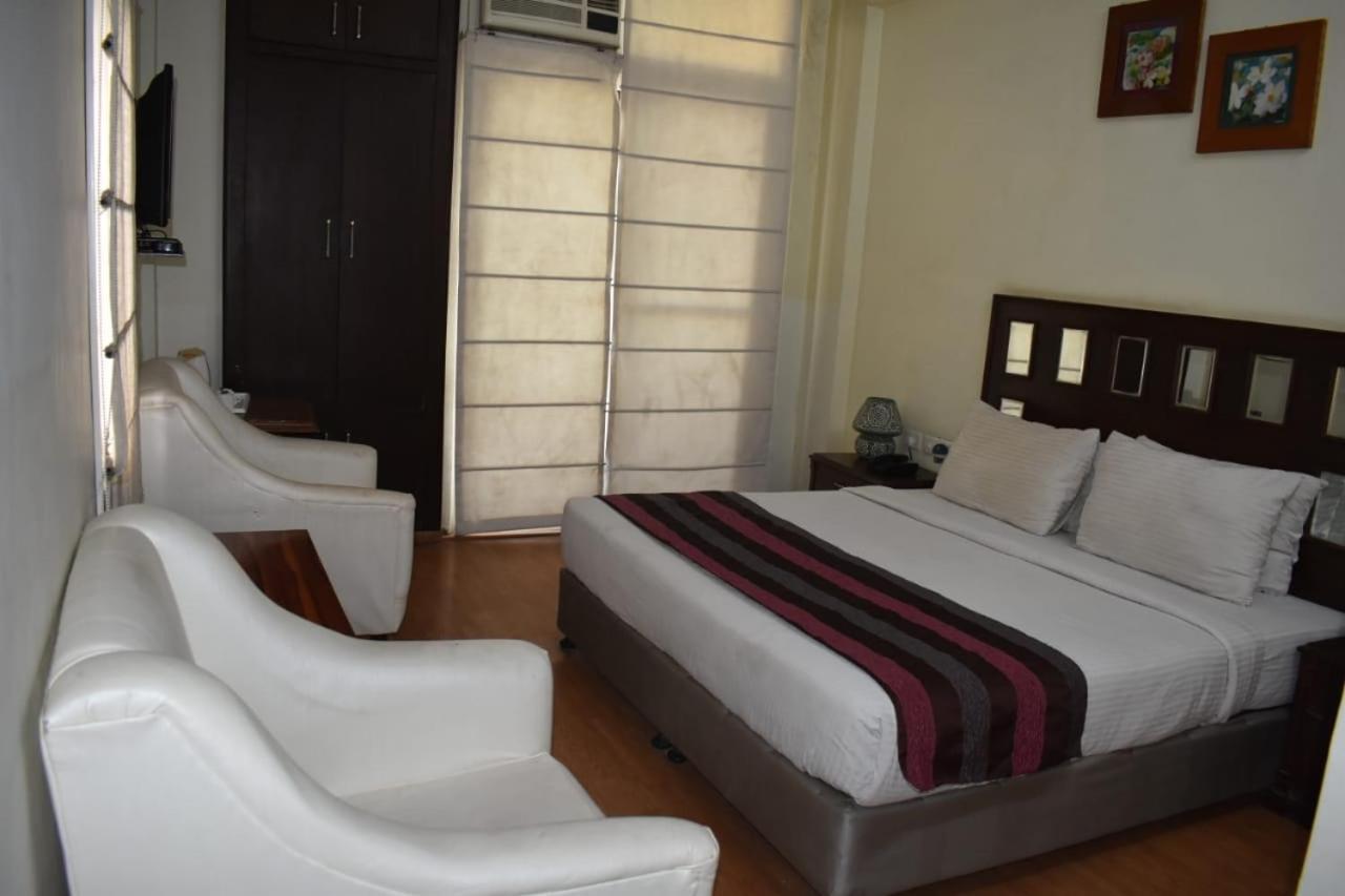 Hotel Aravali Heights Алвар Экстерьер фото