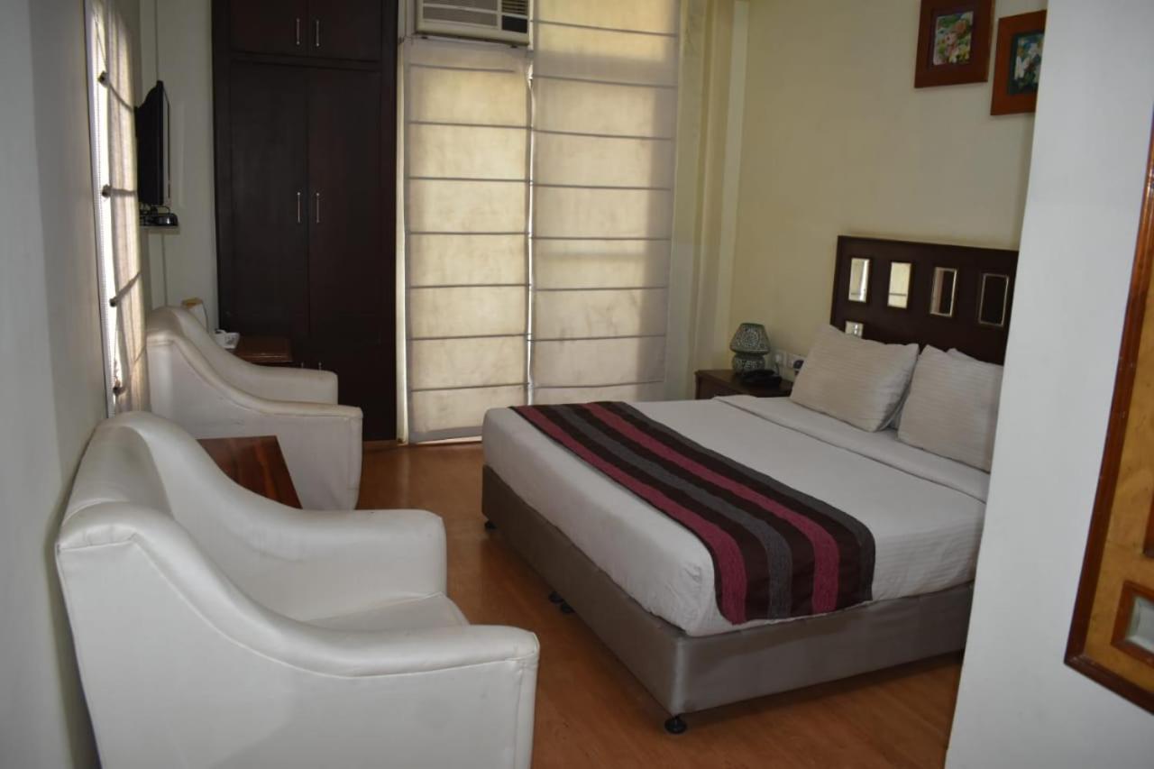 Hotel Aravali Heights Алвар Экстерьер фото